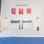 Kalloni アパート